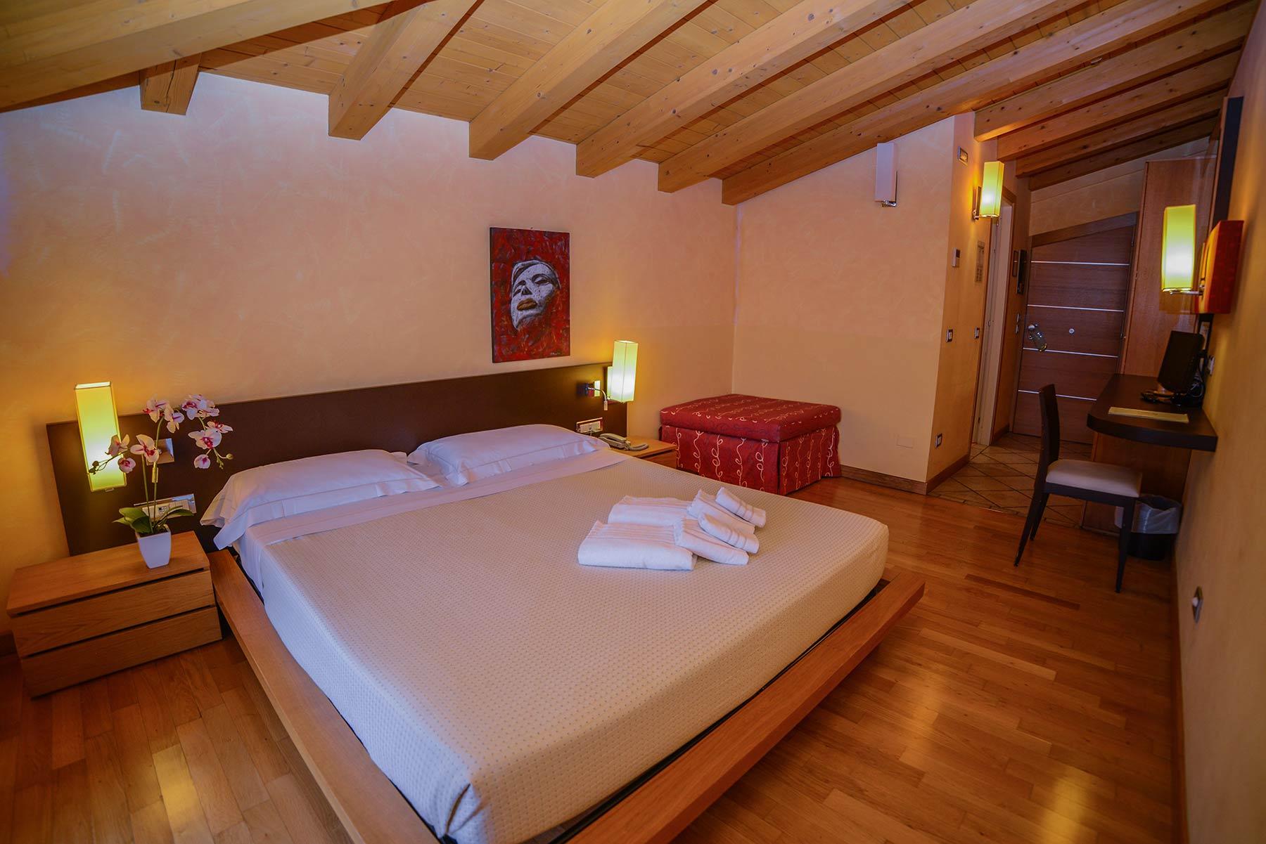 Ahg Donna Silvia Wellness Hotel Manerba del Garda Luaran gambar